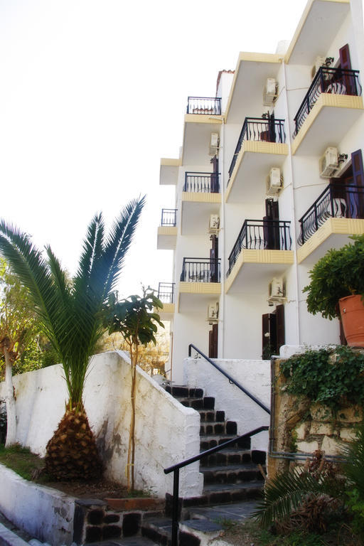 Hotel Rena Agios Kirykos  Ngoại thất bức ảnh